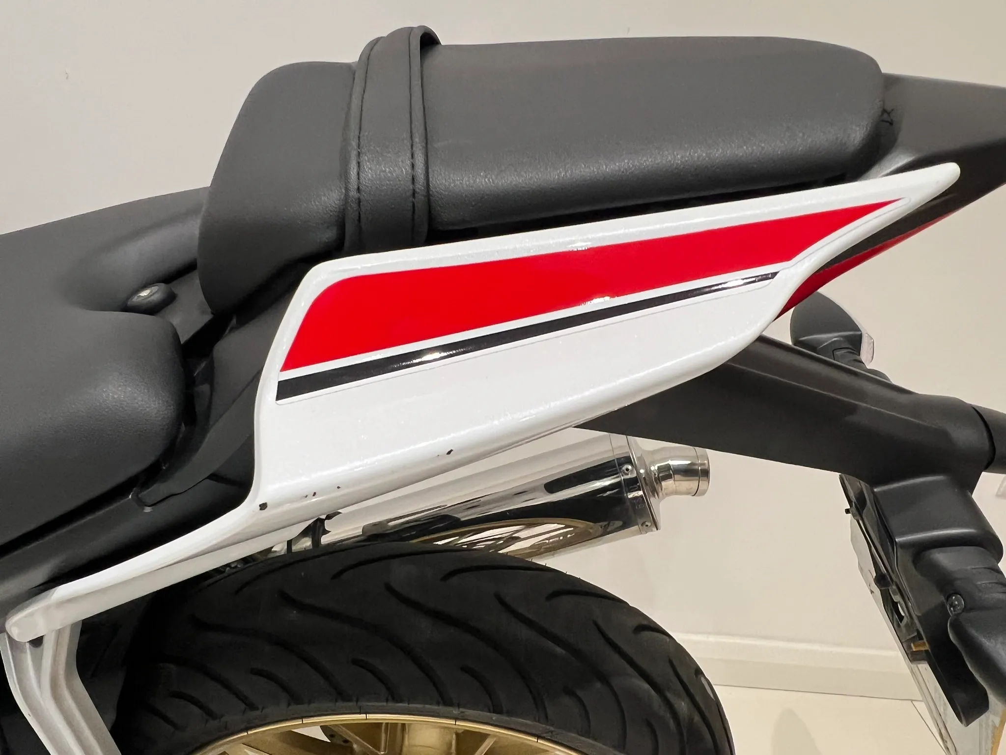 2022 Yamaha YZF-R125 ABS 60th Anniversary GP Edition — detail 15