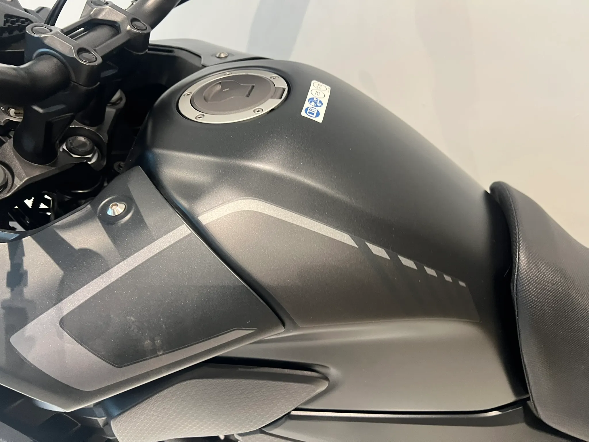 2023 Honda CB500X — detail 10