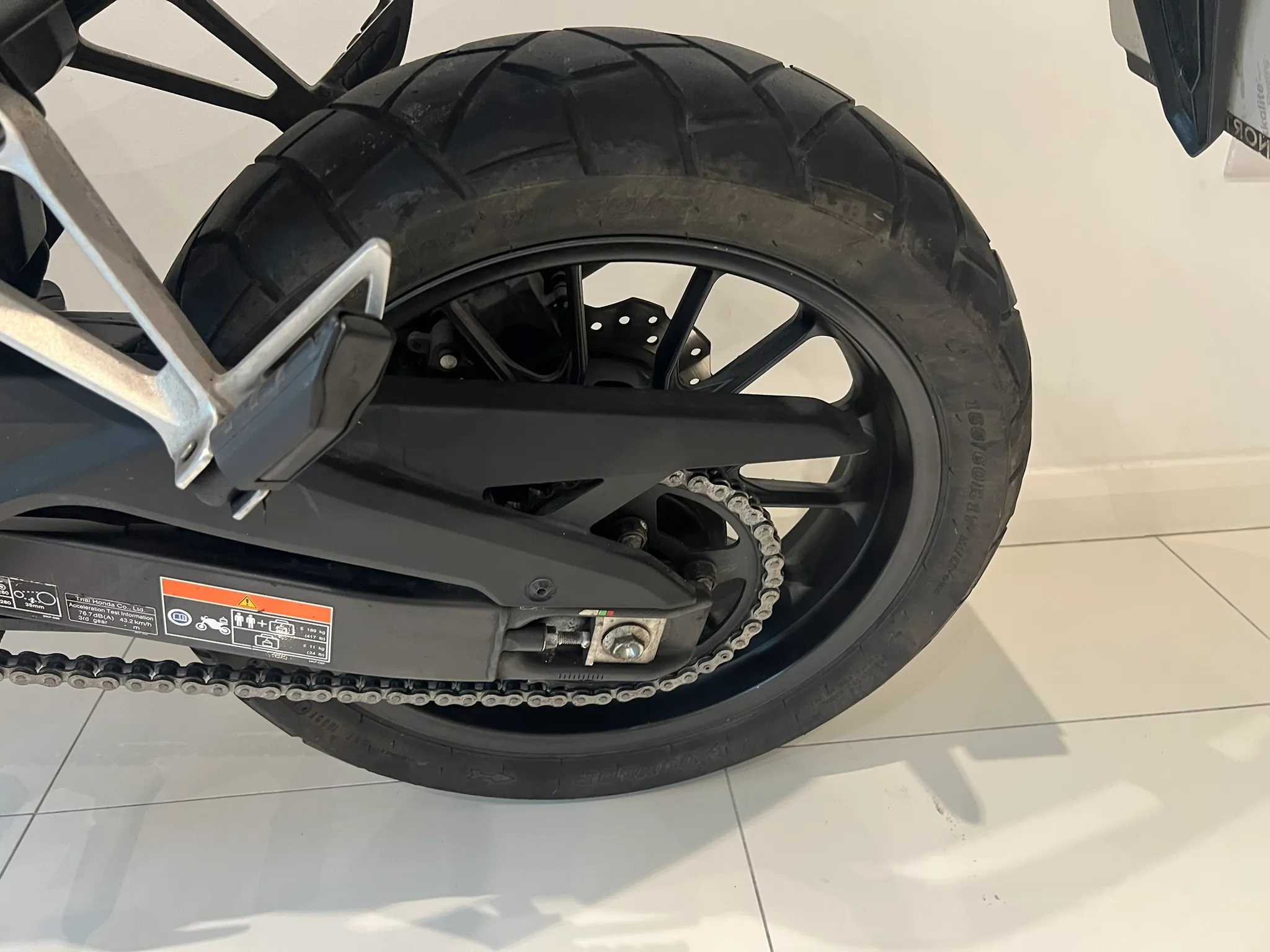 2023 Honda CB500X — detail 16