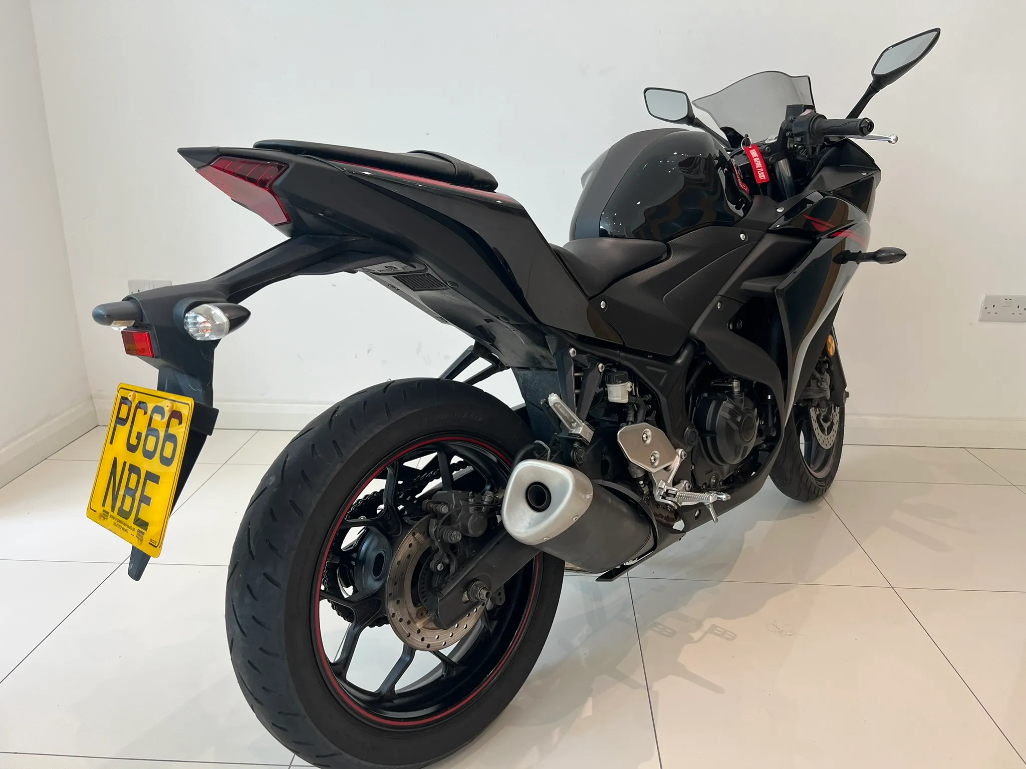 2017 Yamaha YZF R3 ABS — detail 6