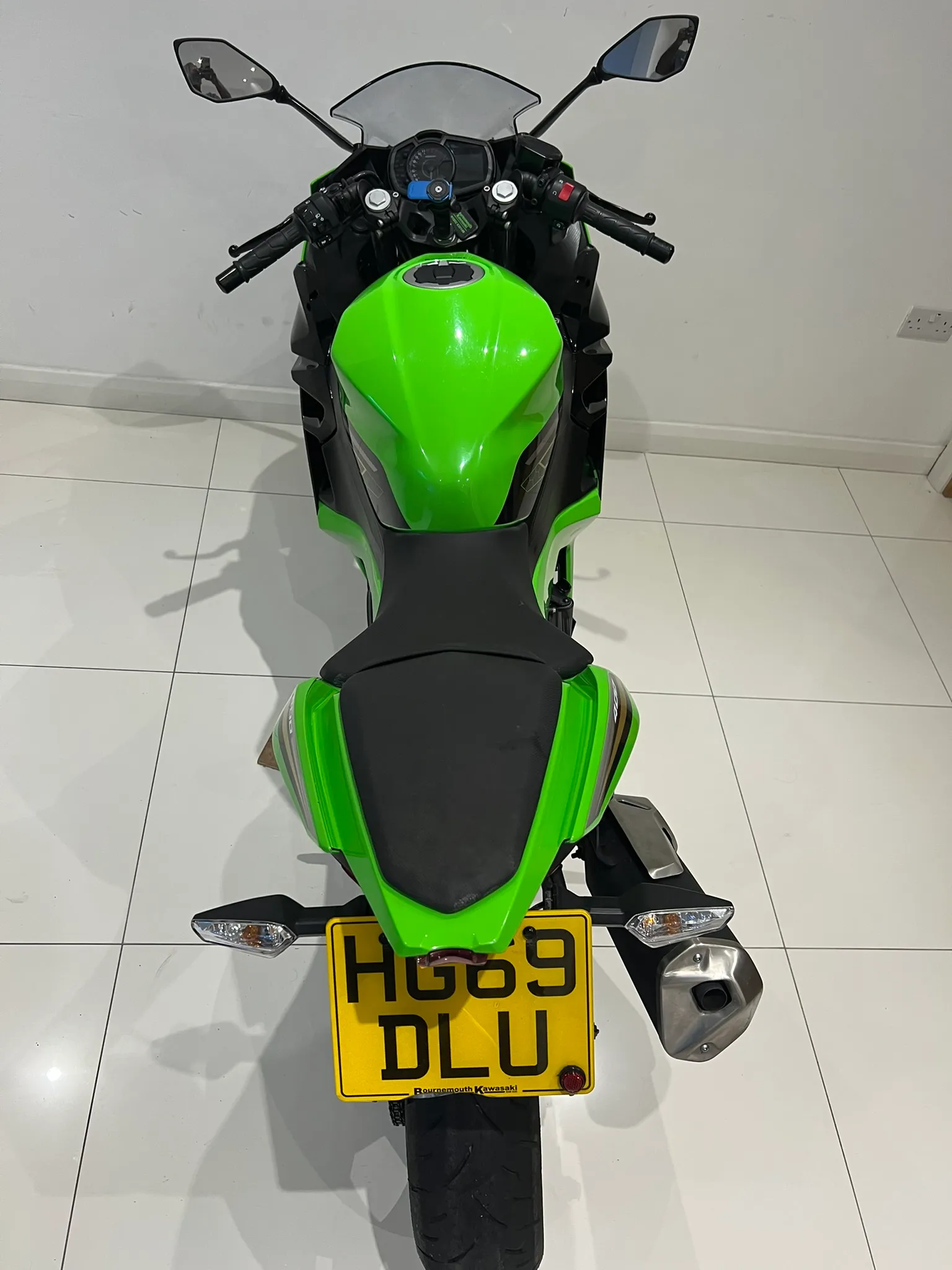 2019 Kawasaki Ninja 400 ABS KRT Edition — detail 8