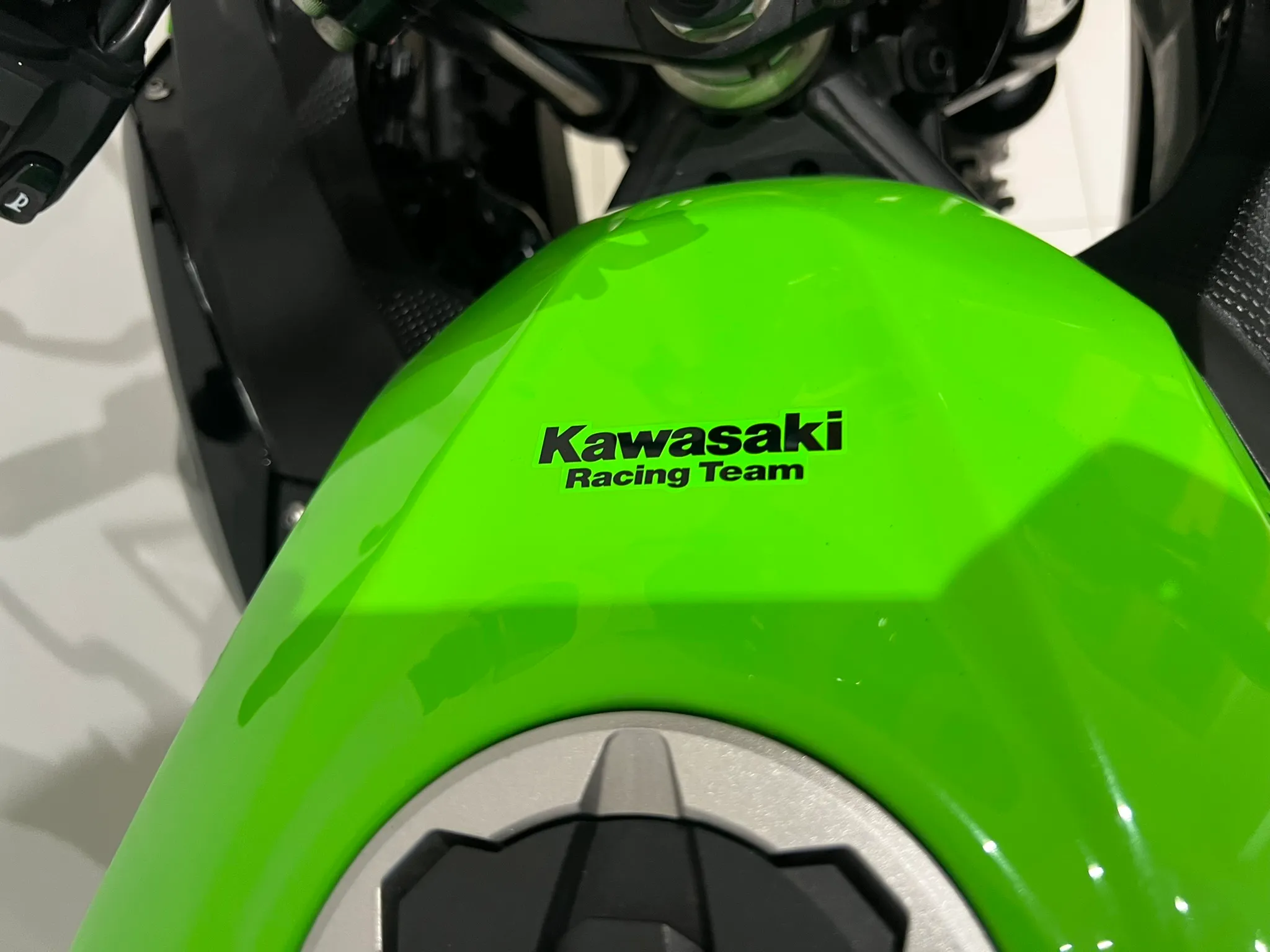 2019 Kawasaki Ninja 400 ABS KRT Edition — detail 17