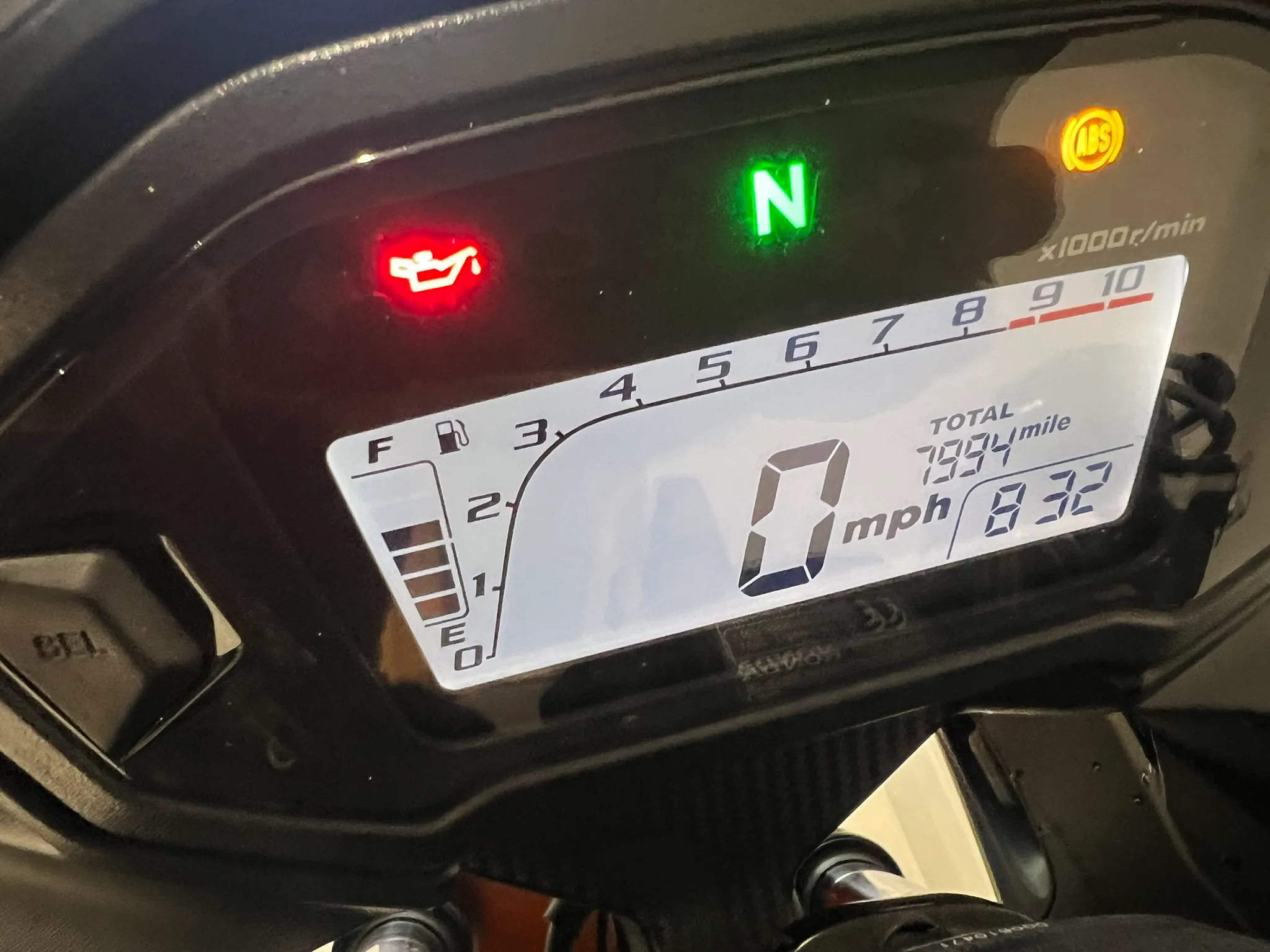 2017 Honda CBR500R — detail 18