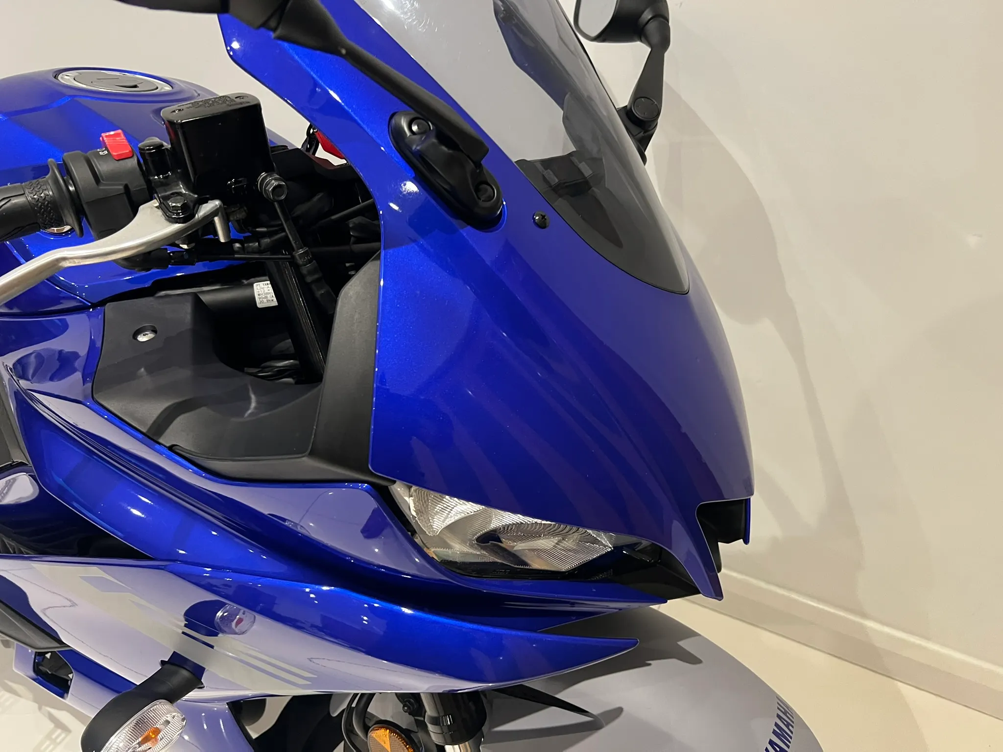 2021 Yamaha YZF R3 ABS — detail 15