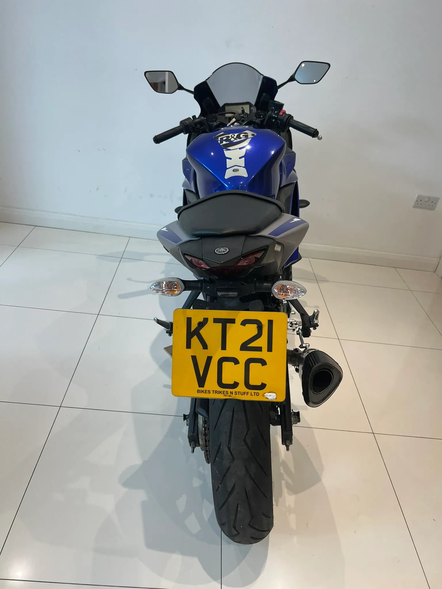 2021 Yamaha R3 ABS — detail 8