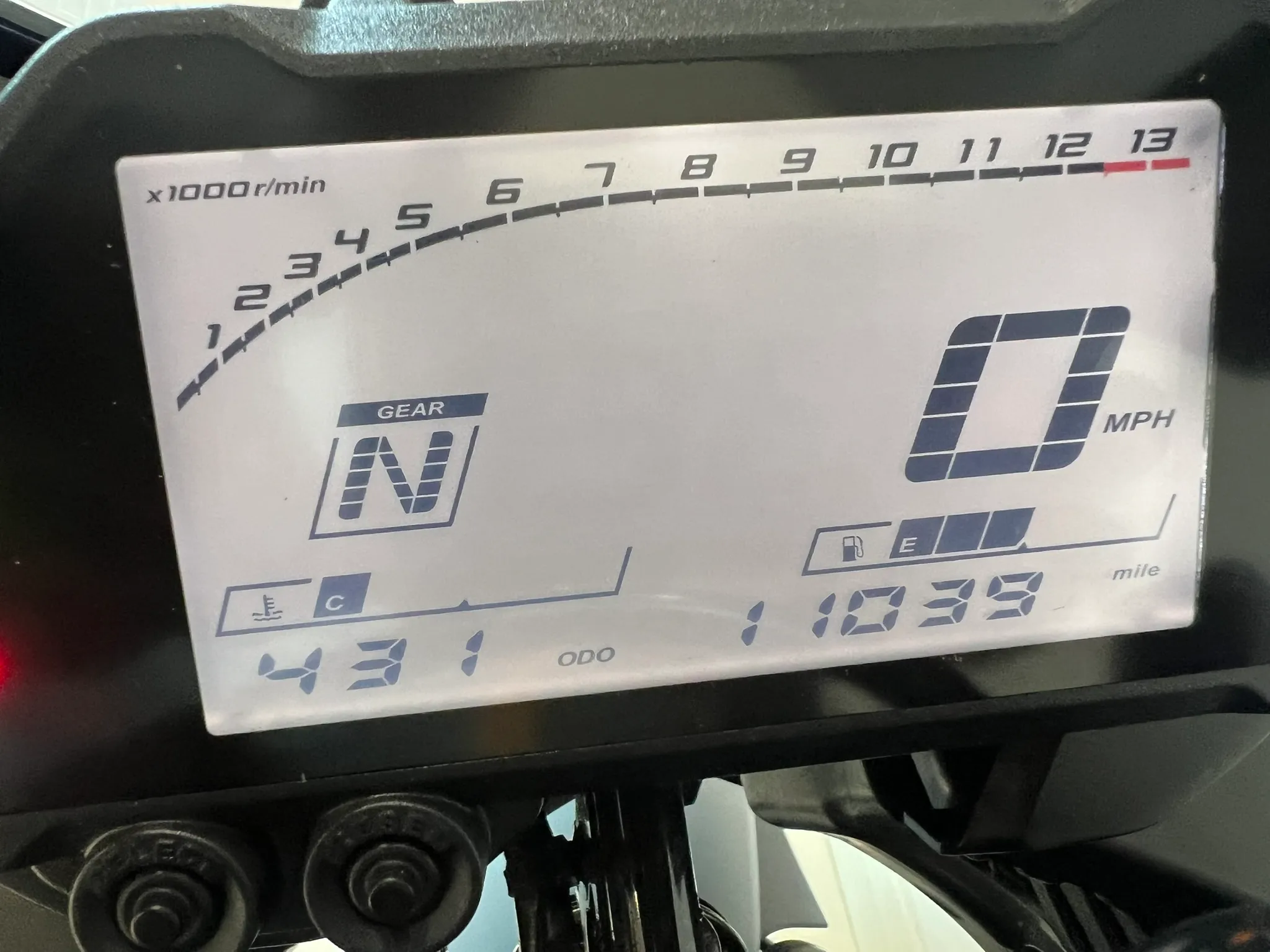 2021 Yamaha R3 ABS — detail 18