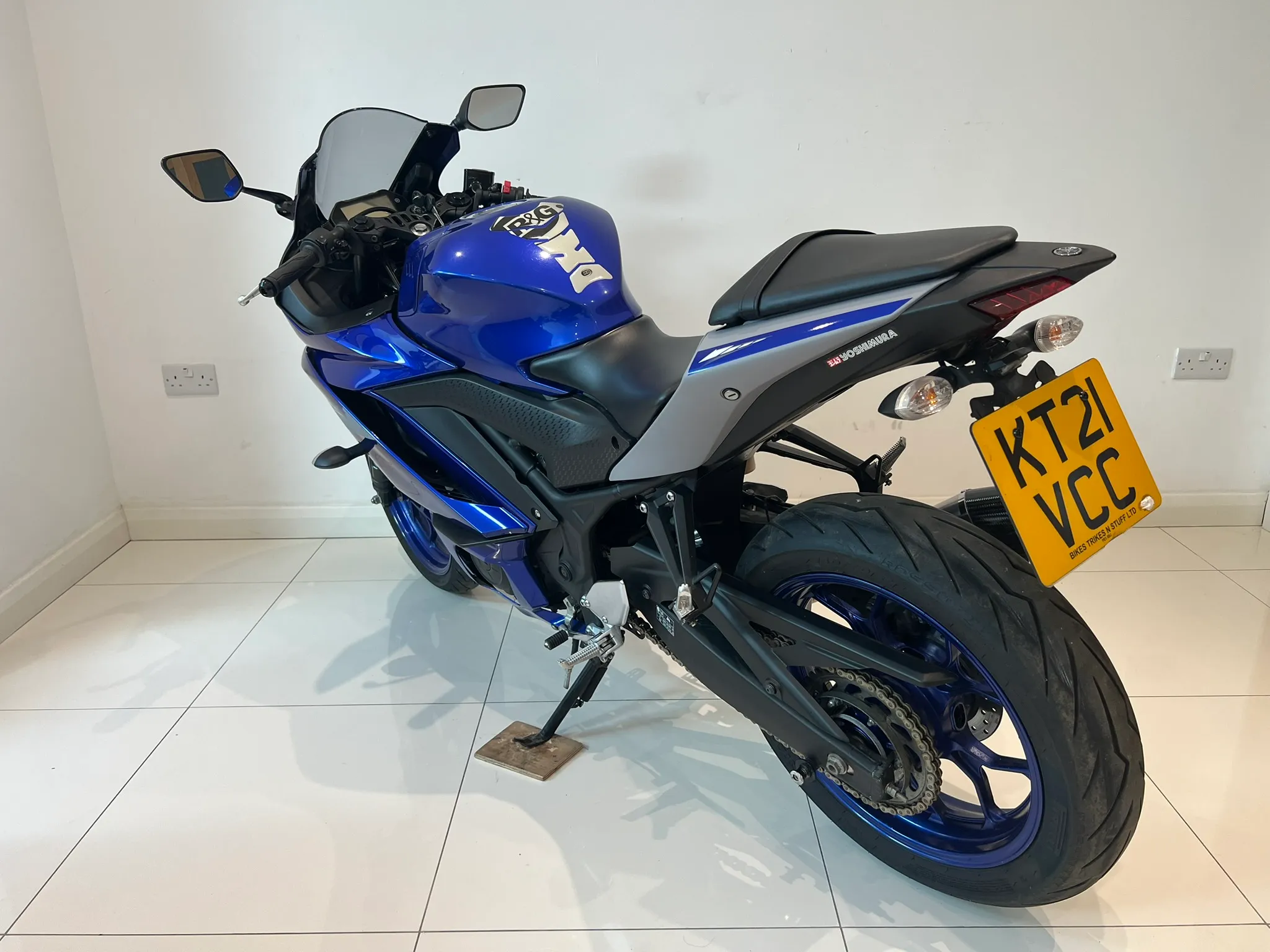 2021 Yamaha R3 ABS — detail 6