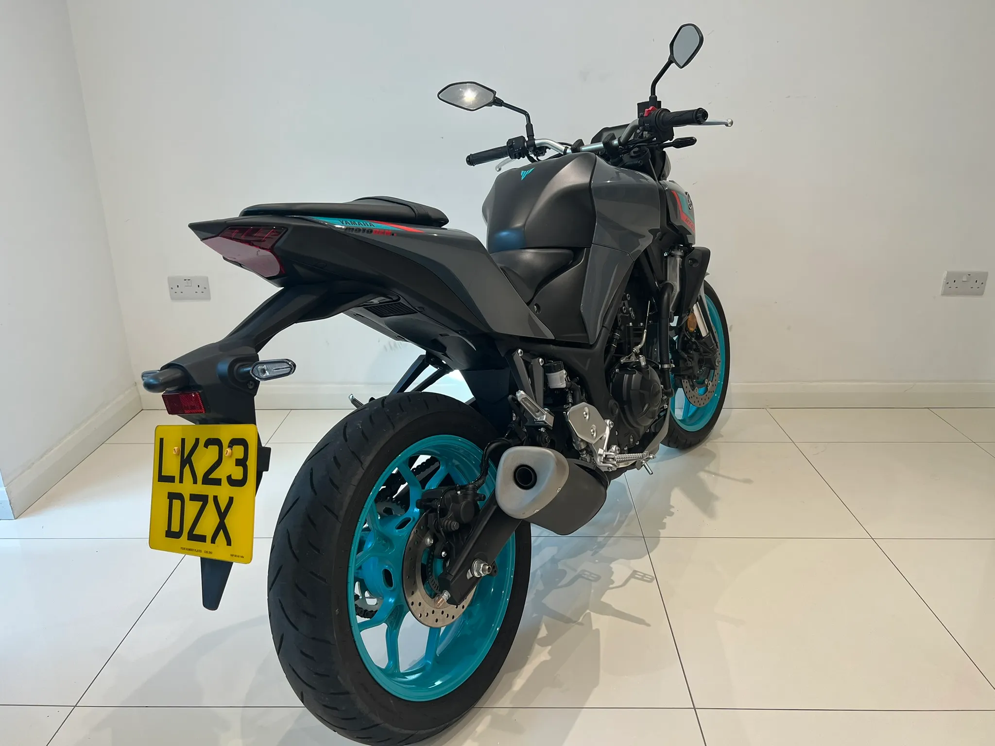2023 Yamaha MT-03 ABS — detail 6