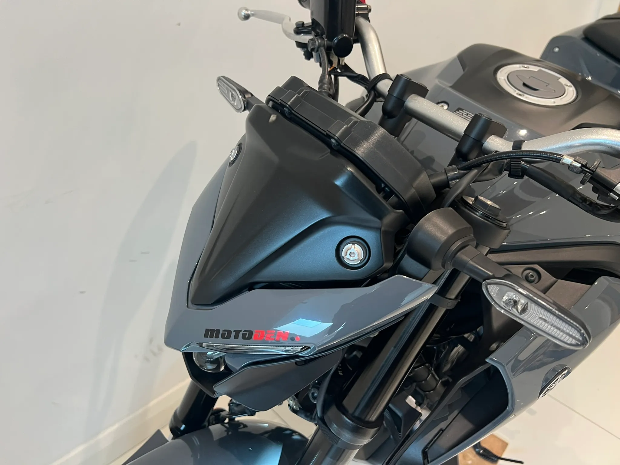2023 Yamaha MT-03 ABS — detail 14