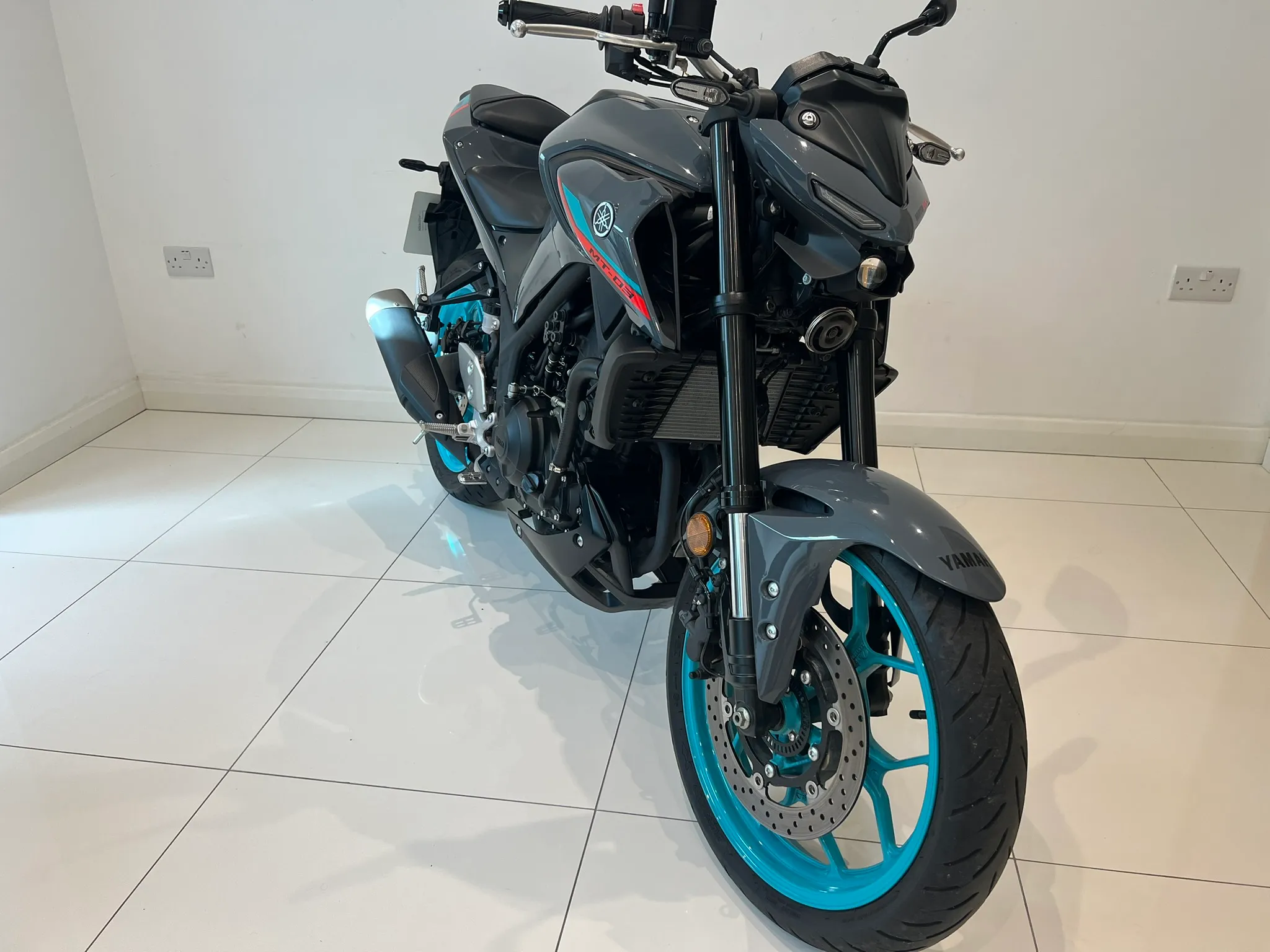 2023 Yamaha MT-03 ABS — detail 3