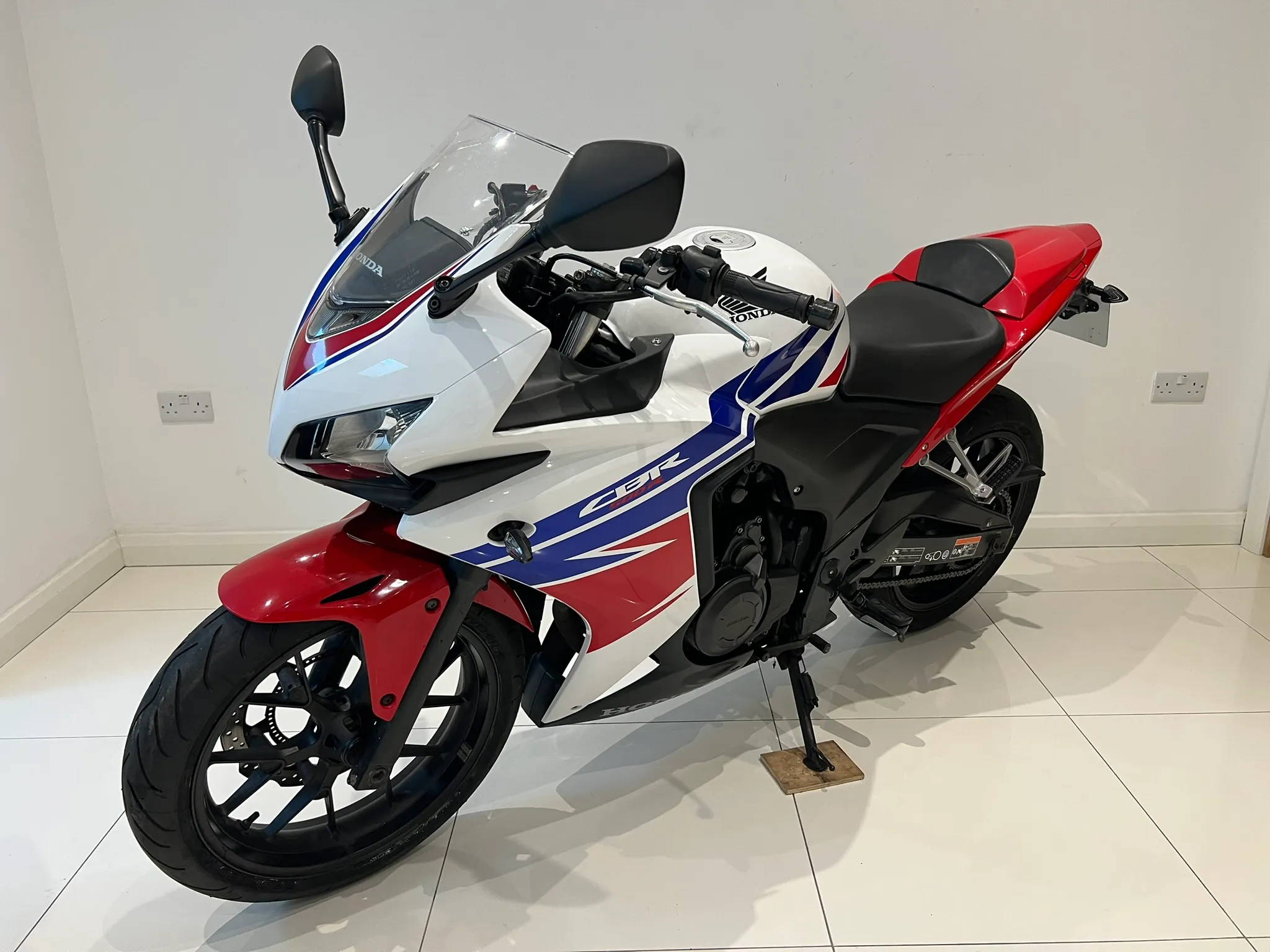 2014 Honda CBR500R — detail 3