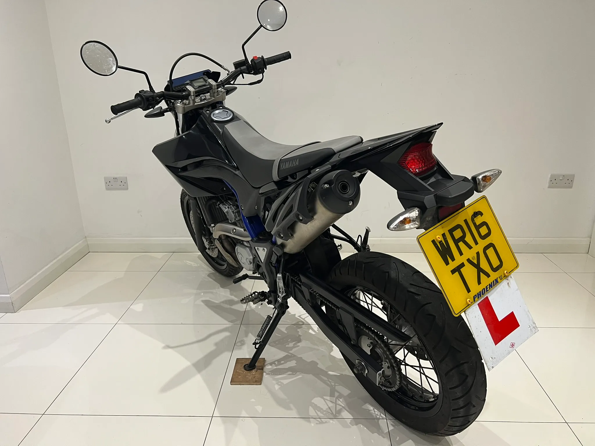 2016 Yamaha WR125X — detail 9