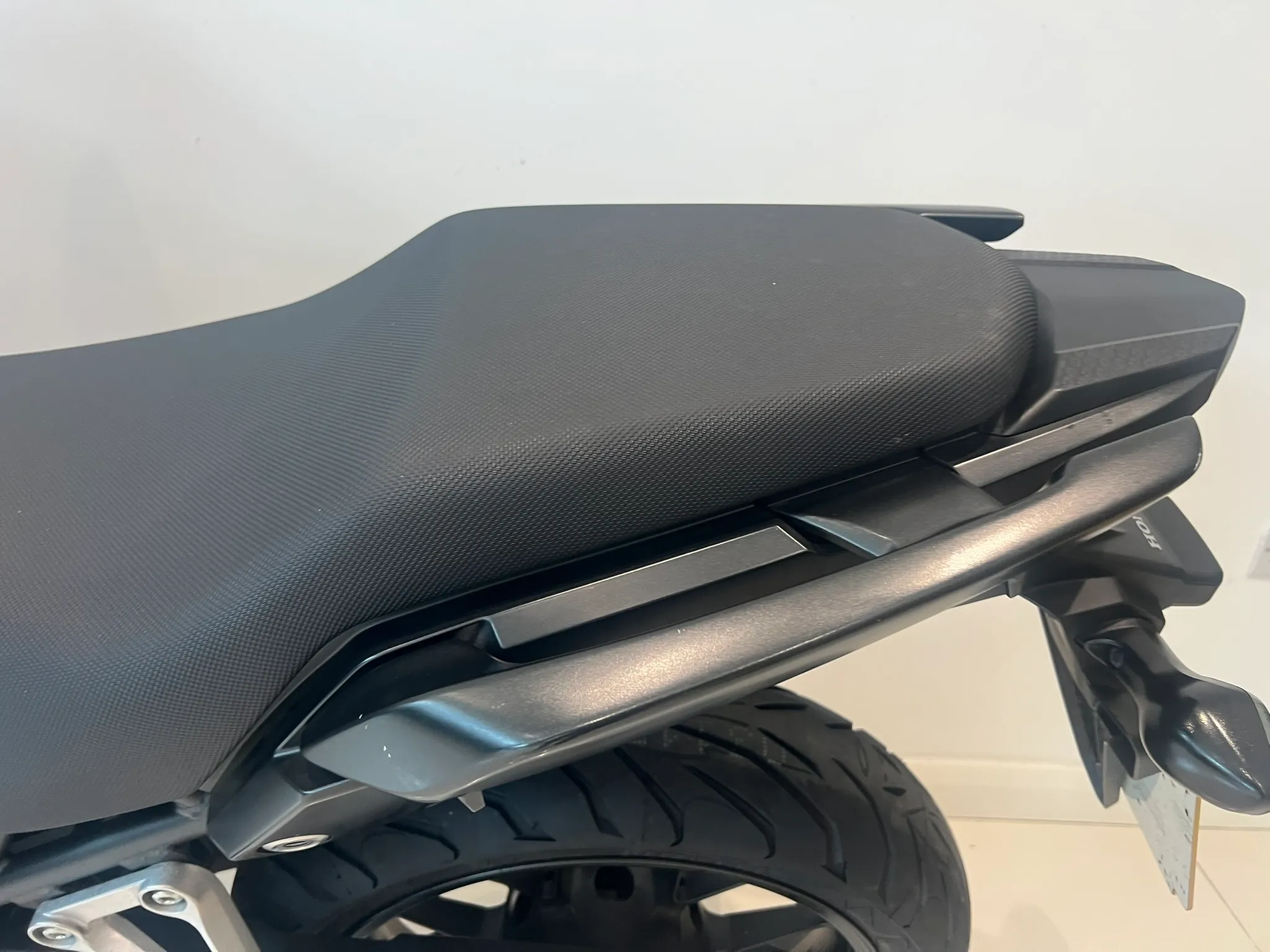 2019 Honda CB500X — detail 12