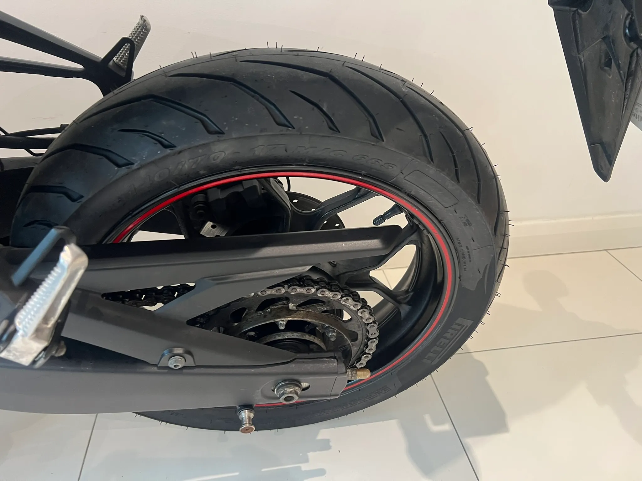 2015 Yamaha YZF-R3 ABS — detail 17