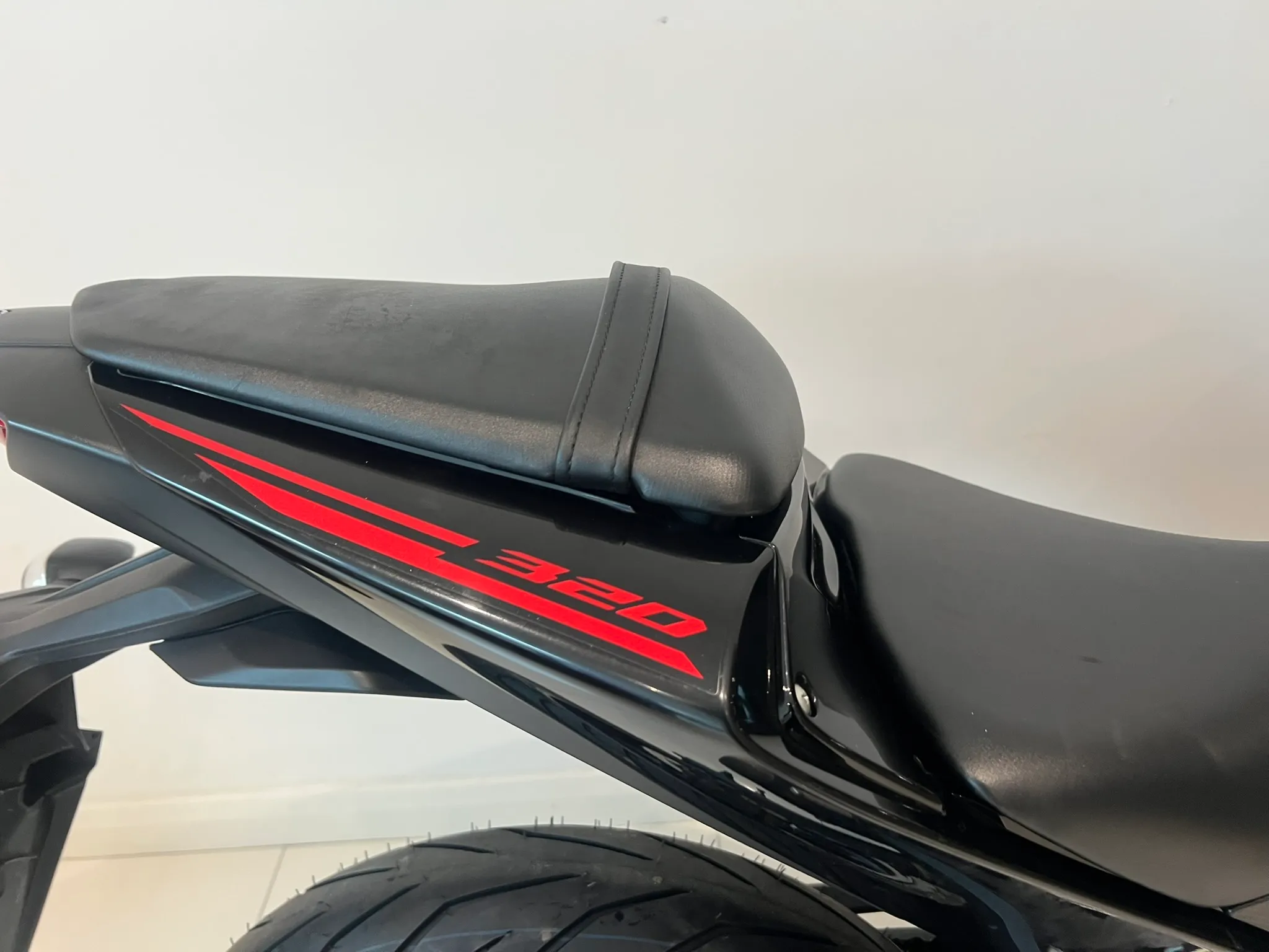 2015 Yamaha YZF-R3 ABS — detail 14