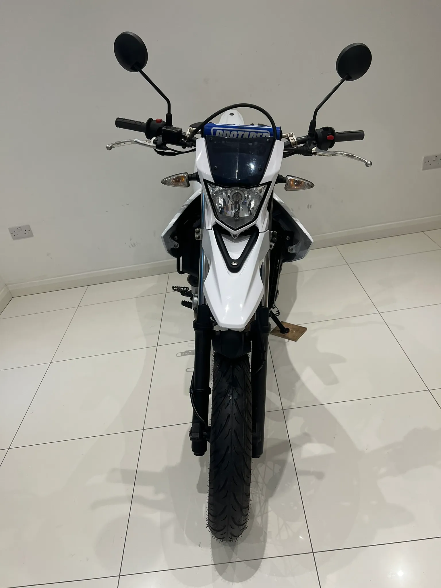 2015 Yamaha WR125X — detail 4