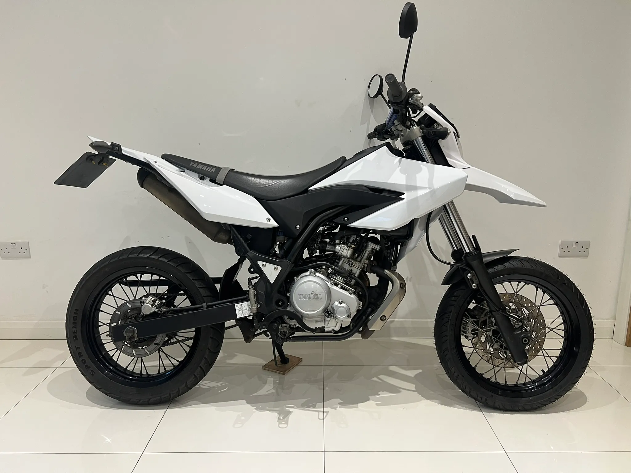 2015 Yamaha WR125X — primary view