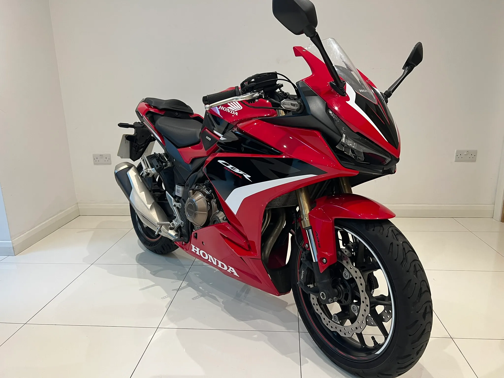 2023 Honda CBR500R — detail 3