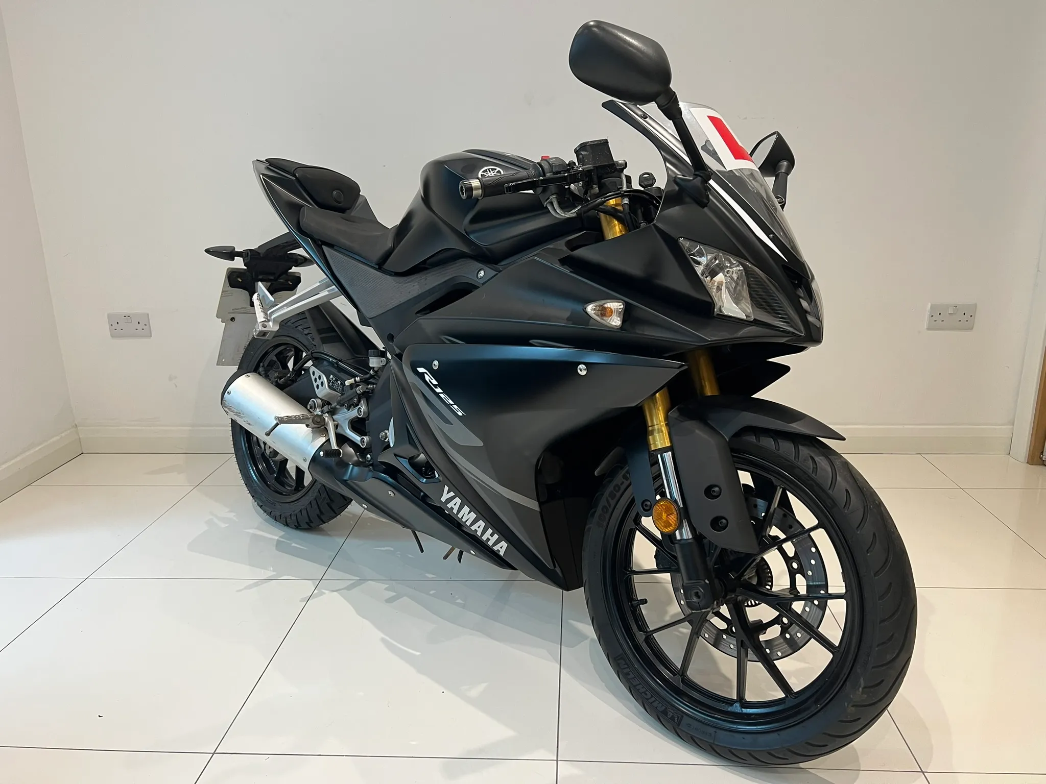 2018 Yamaha YZF-R125 ABS — detail 3