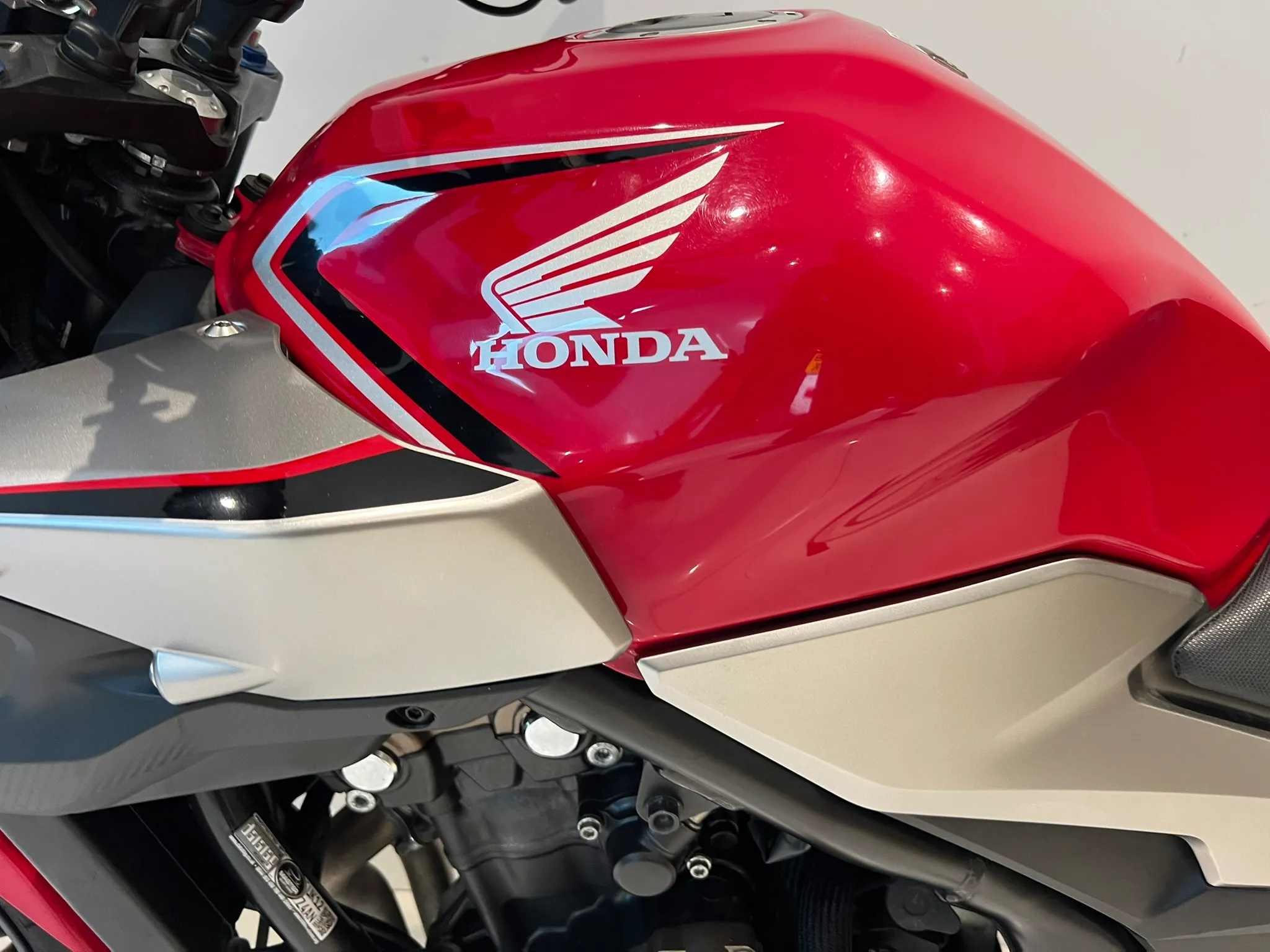 2019 Honda CB500F — detail 11