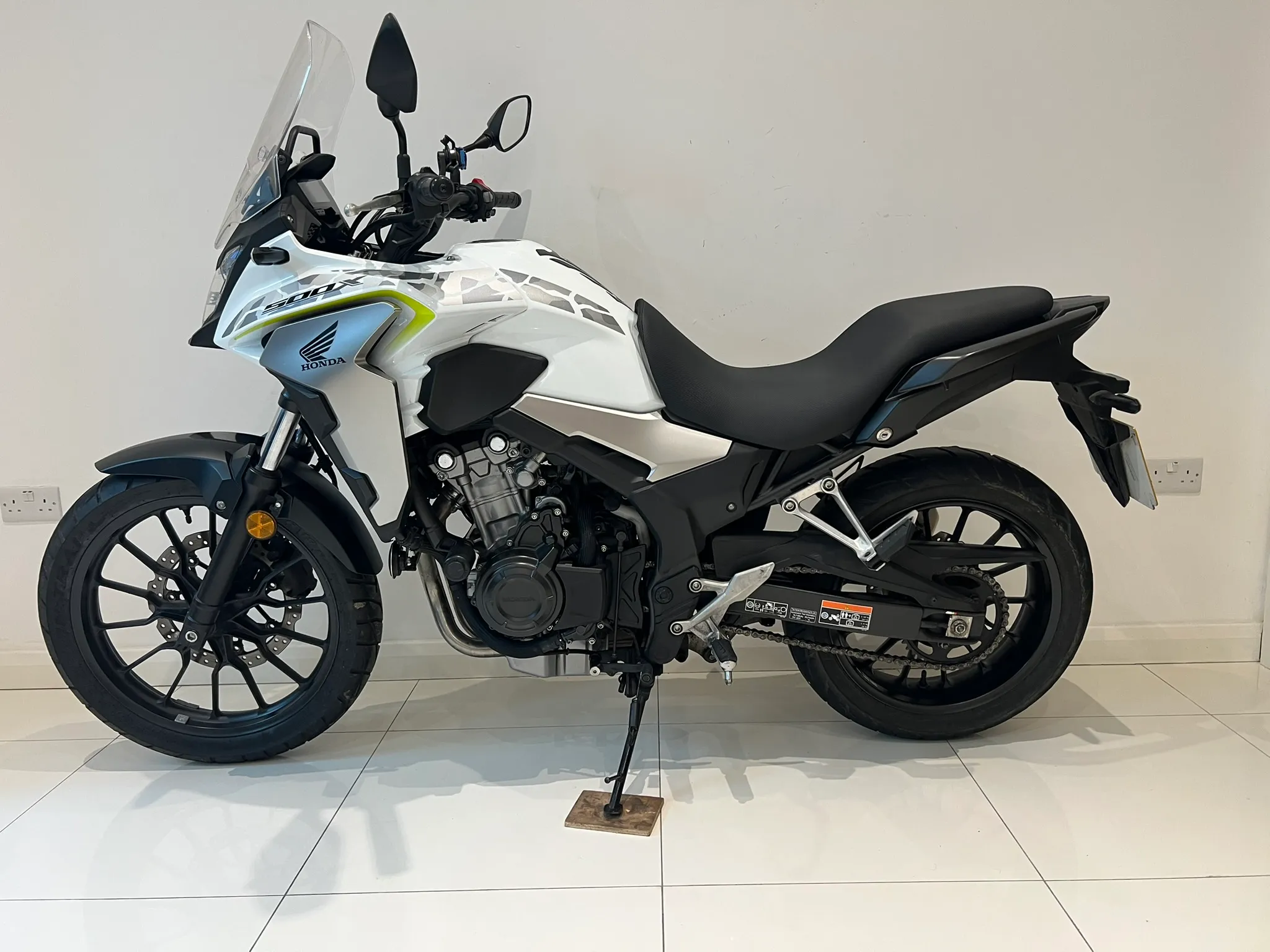 2019 Honda CB500X — detail 2