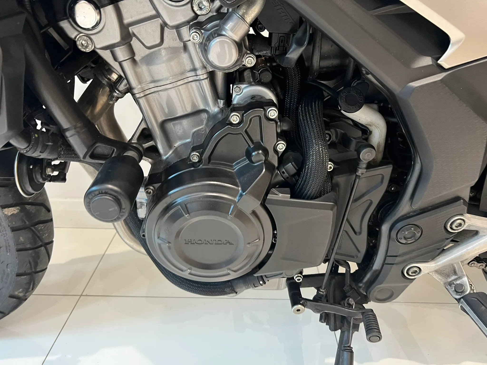 2019 Honda CB500X — detail 14