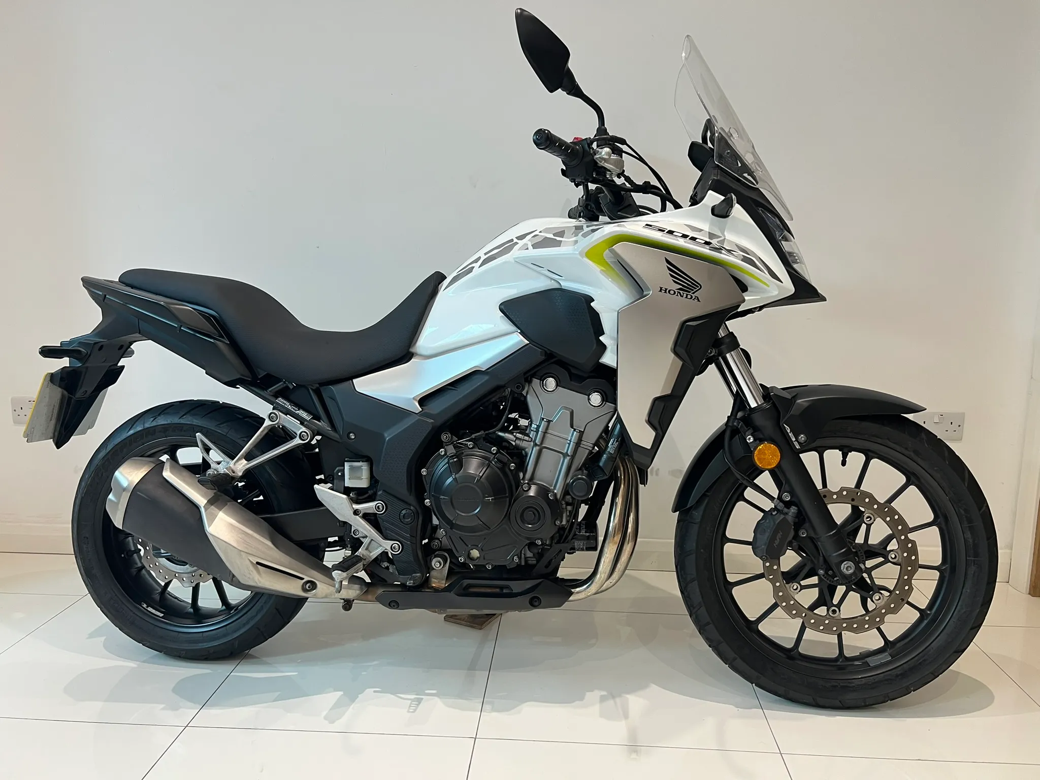 2019 Honda CB500X — primary view