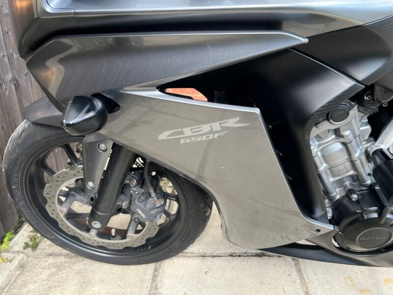 2016 Honda CBR650F - Image 10