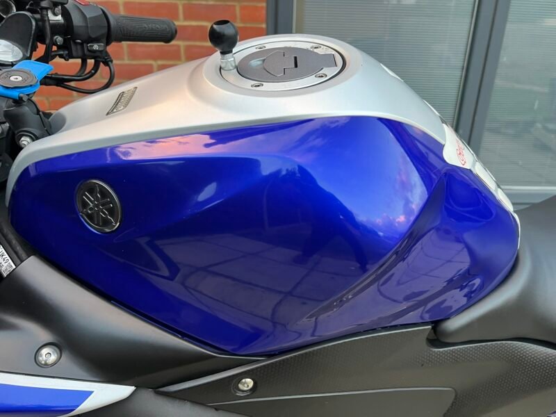 2016 Yamaha R3 ABS - Image 15