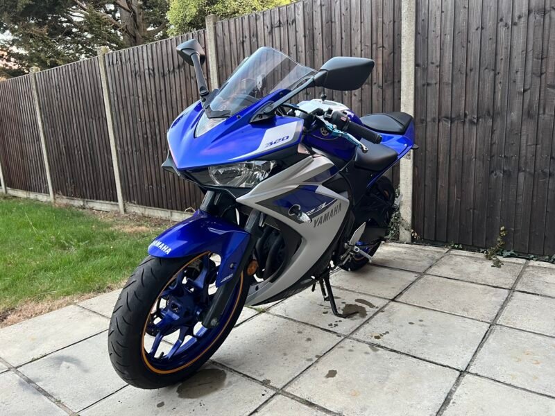 2016 Yamaha R3 ABS - Image 4