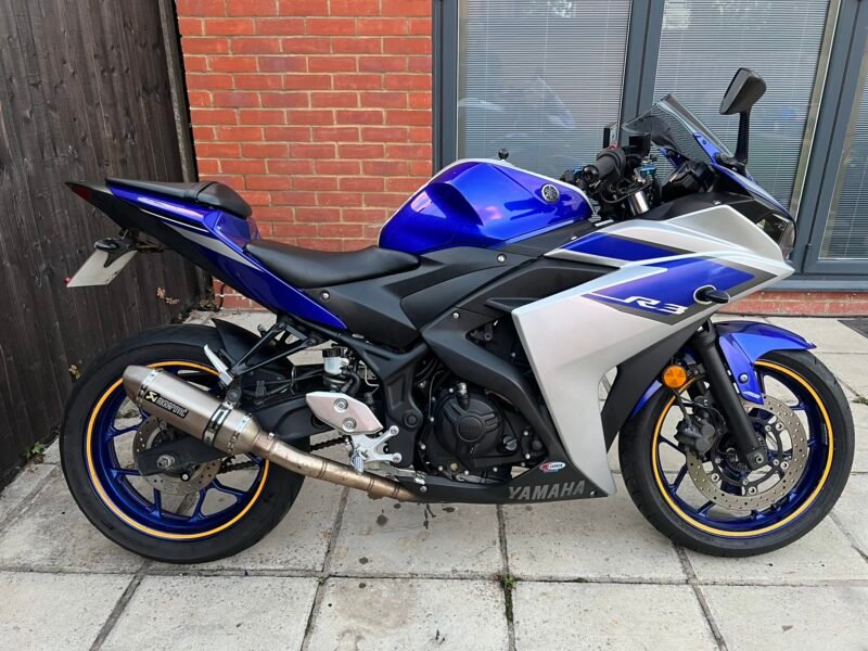 2016 Yamaha R3 ABS - Image 2