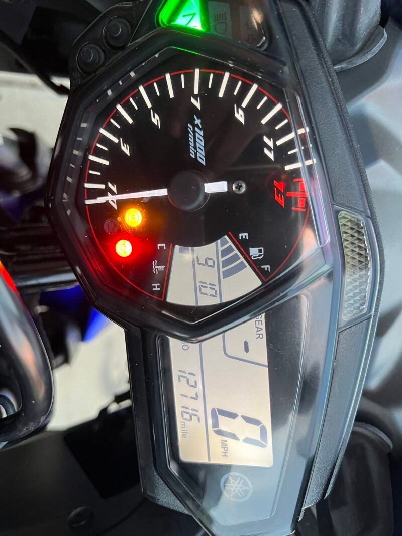2016 Yamaha R3 ABS - Image 19