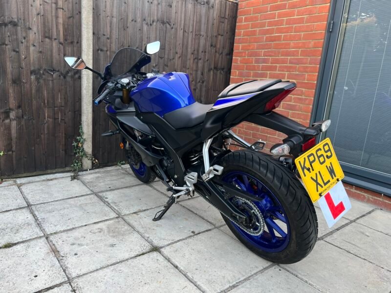 2019 Yamaha YZF R125 ABS - New Shape - Image 7