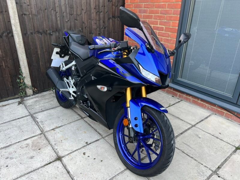 2019 Yamaha YZF R125 ABS - New Shape - Image 4